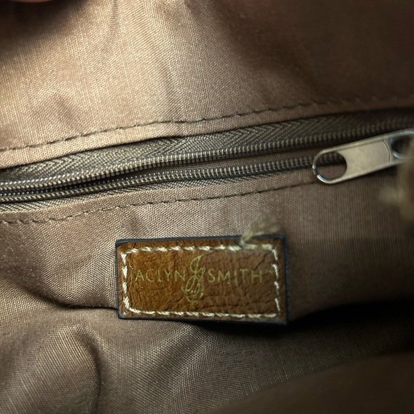 Jaclyn Smith Pebbled Brown Handbag - Picture 6 of 6